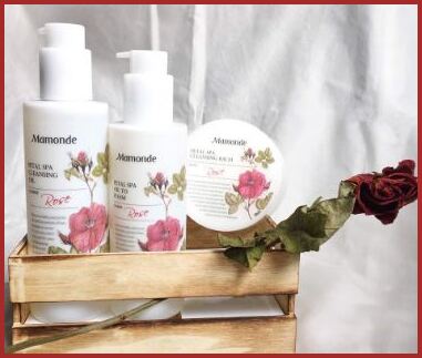 Mamonde Petal Spa Oil To Foam Cleanser