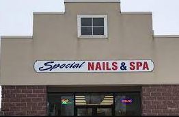 Nail Salon in Roseville